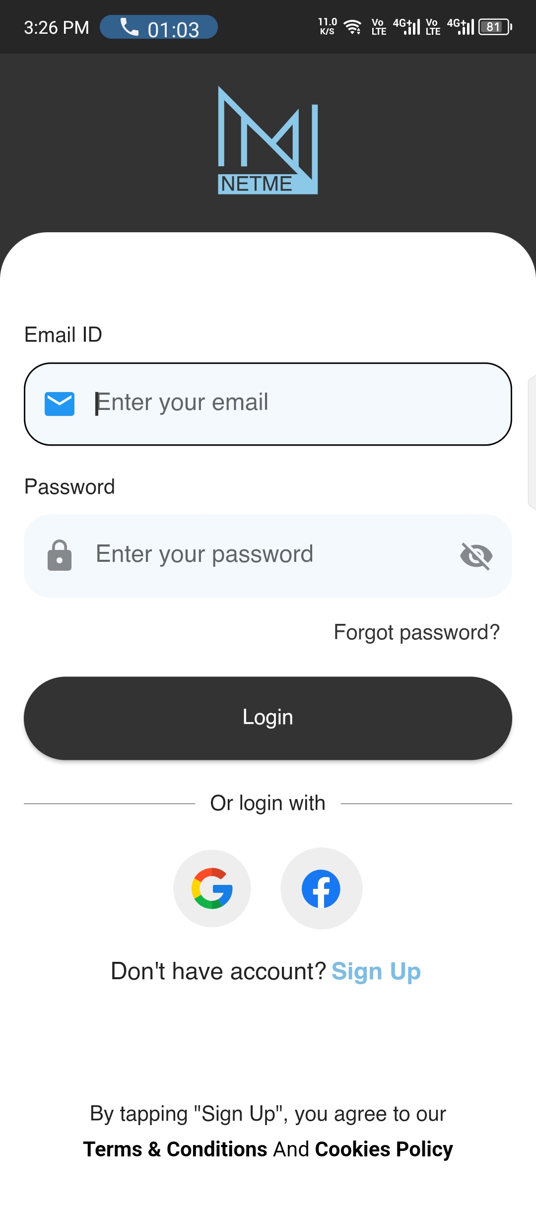 Login screen with email, Google and Facebook sign-in